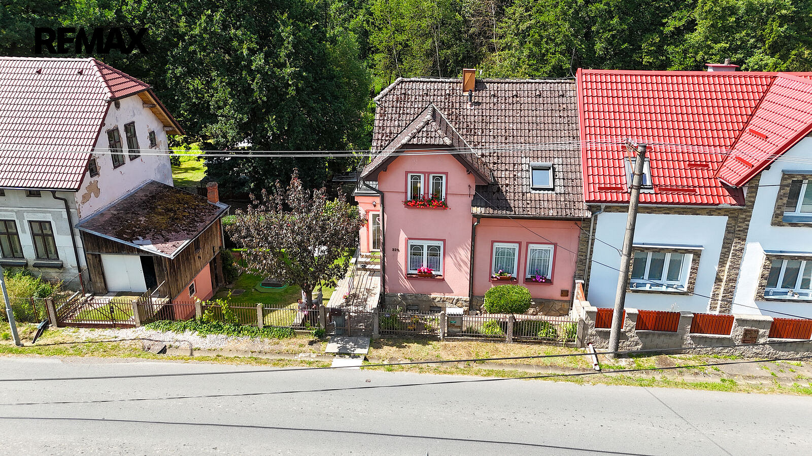 Prodej domu 100 m² s pozemkem 160 m² – fotografie 3