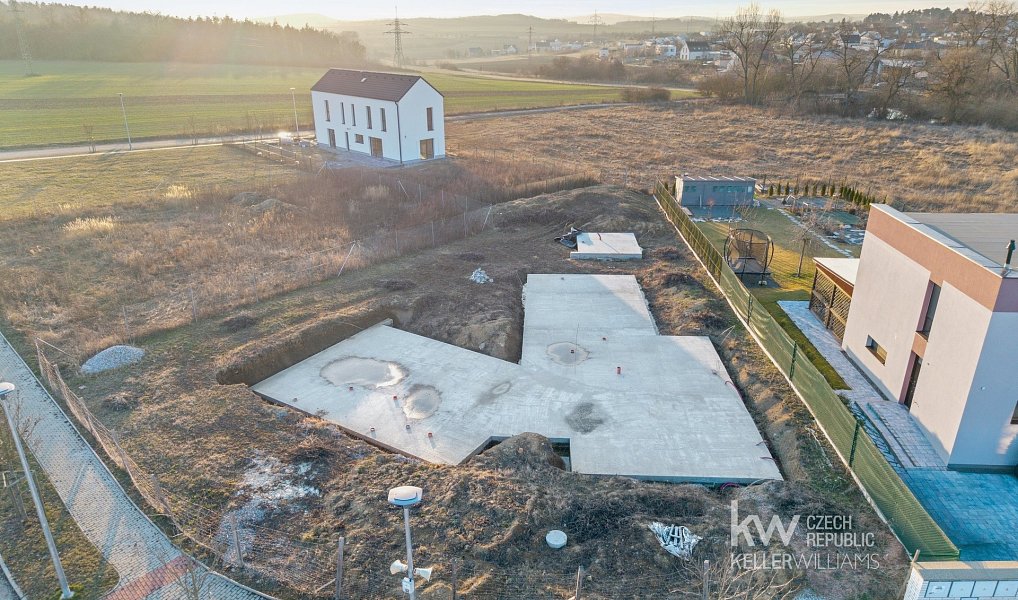 Prodej stavebního pozemku 1 067 m², Vysoký Újezd – náhled fotky 17