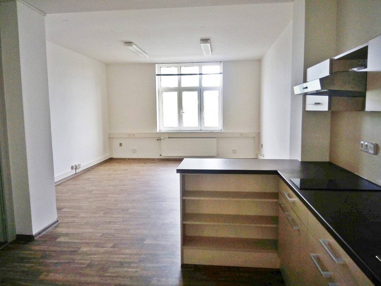 Pronájem bytu 2+kk 50 m² – fotografie 2