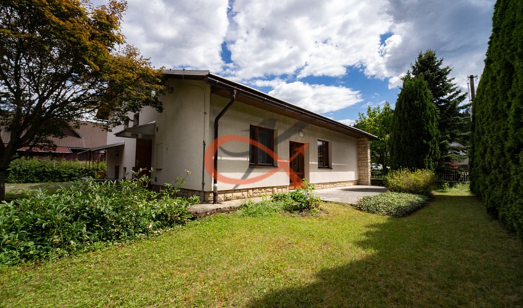 Prodej domu 220 m² s pozemkem 800 m², Karolinka – náhled fotky 24