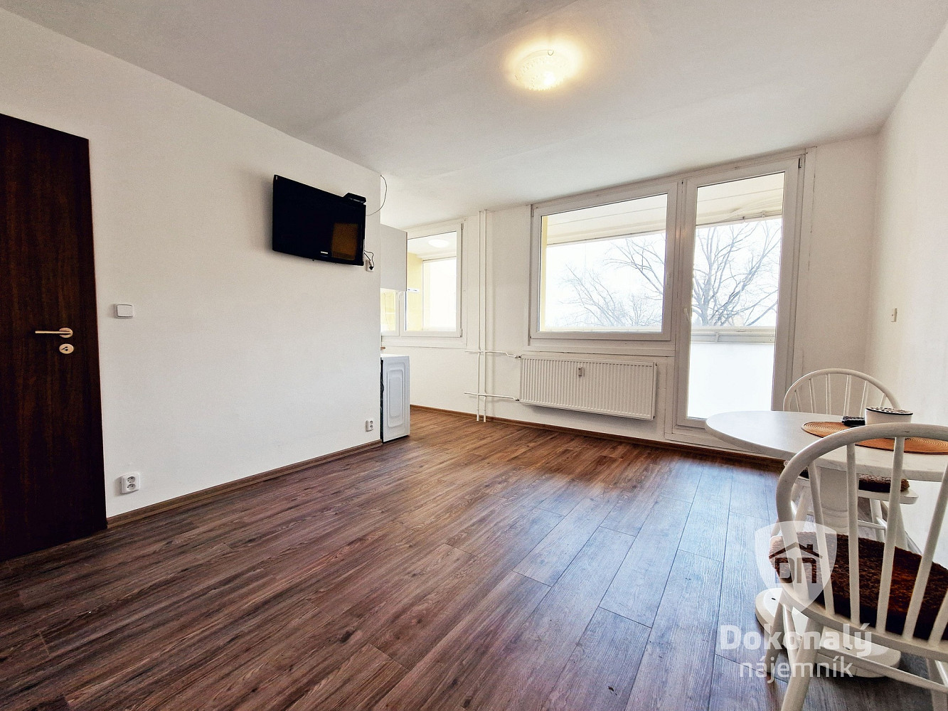 Pronájem bytu 1+kk 32 m² – fotografie 4