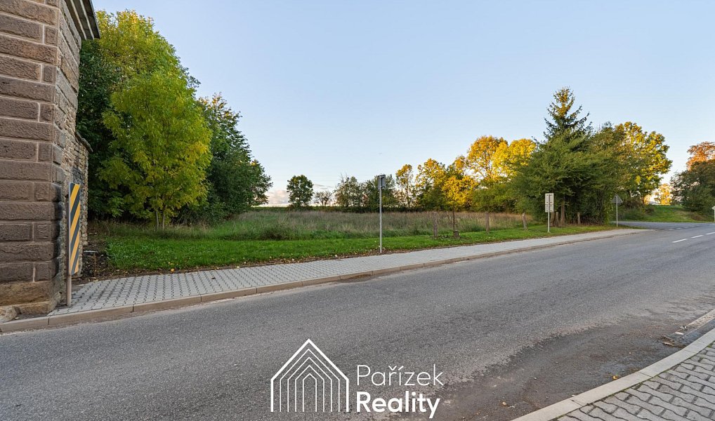 Prodej stavebního pozemku 2 228 m², Nahořany – náhled fotky 3