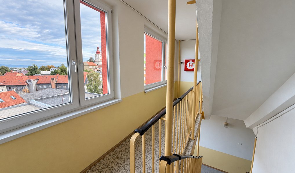 Pronájem bytu 2+kk 40 m², Podbořany – náhled fotky 8