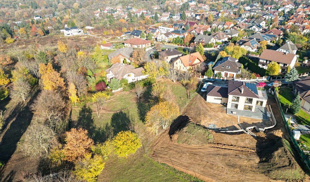 Prodej stavebního pozemku 2 541 m², Praha – náhled fotky 8
