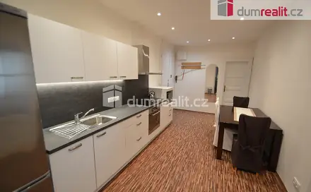 Pronájem bytu 4+1 20 m², Čerchovská, Praha 2 - Vinohrady