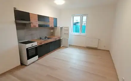 Pronájem bytu 1+kk 27 m², Školní, Úsov, okres Šumperk