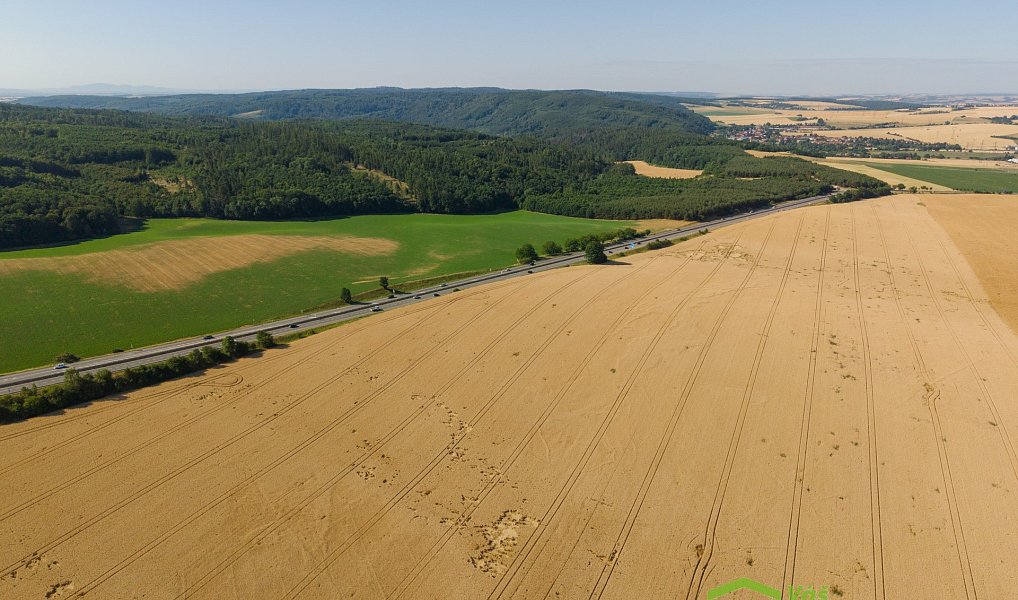 Prodej pole 31 487 m², Ostrovačice – náhled fotky 4