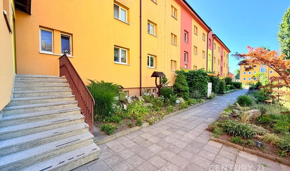 Pronájem bytu 2+1 66 m², Hodonín – náhled fotky 10