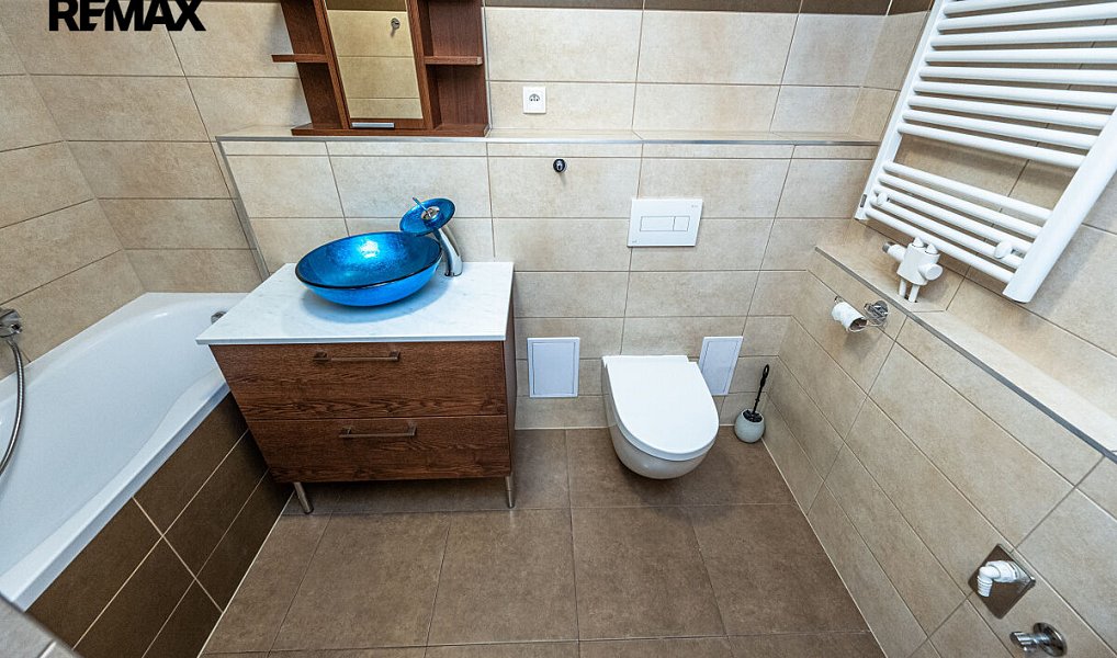 Pronájem bytu 1+kk 32 m², Hostivice – náhled fotky 13