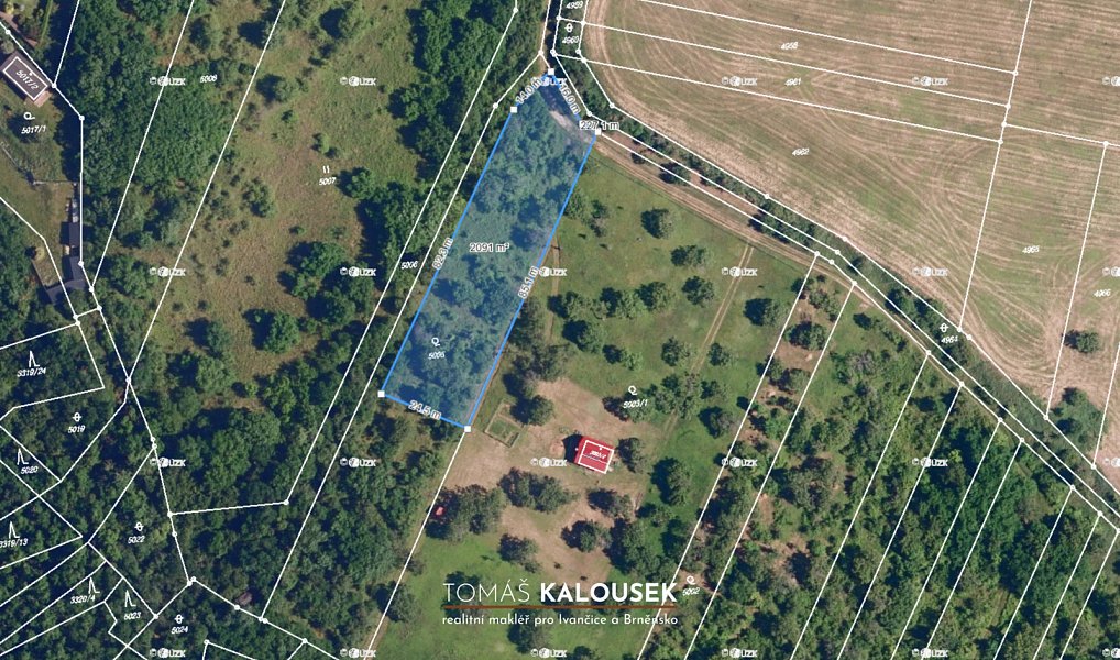 Prodej pozemku 2 107 m², Dolní Kounice – náhled fotky 4
