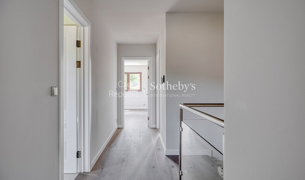 Pronájem domu 184 m² s pozemkem 432 m², Praha – náhled fotky 6