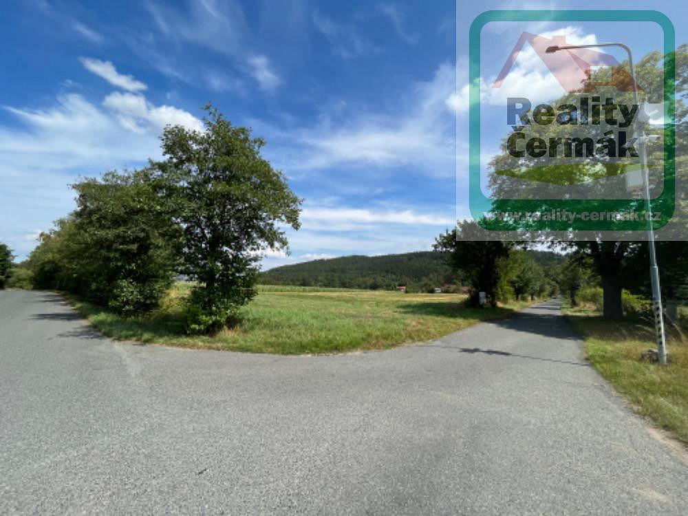 Stavební pozemek cca. 1000 m² - Valcha u Domažlic – další