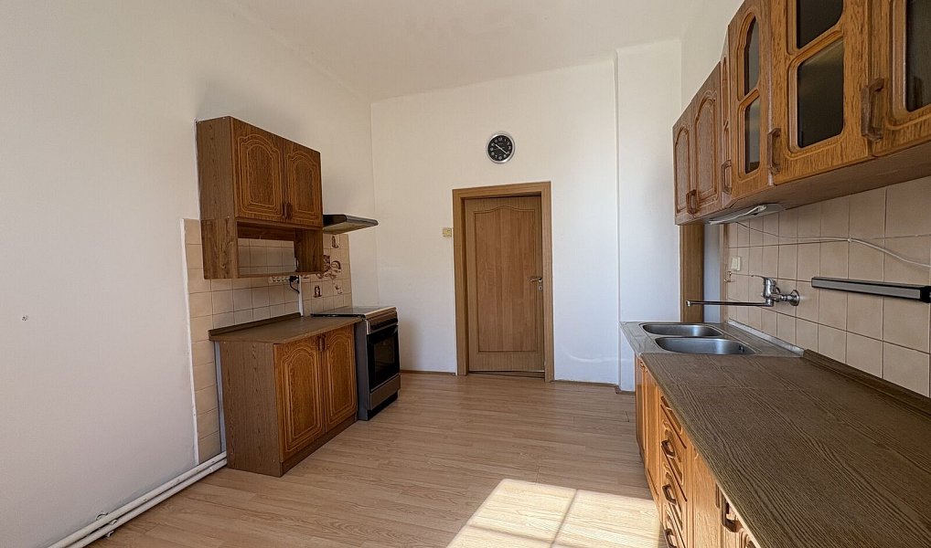 Pronájem bytu 2+1 52 m², Mírov – náhled fotky 2