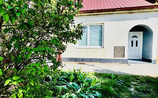 Prodej domu 86 m² s pozemkem 439 m², Brněnská, Holasice, okres Brno-venkov