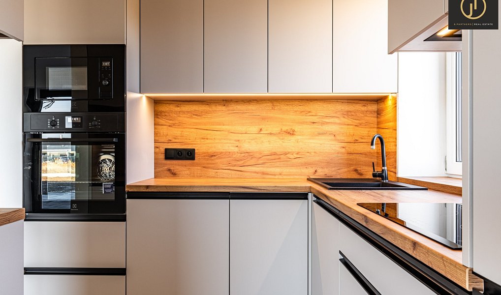 Prodej domu 120 m² s pozemkem 506 m², Kamenné Žehrovice – náhled fotky 10