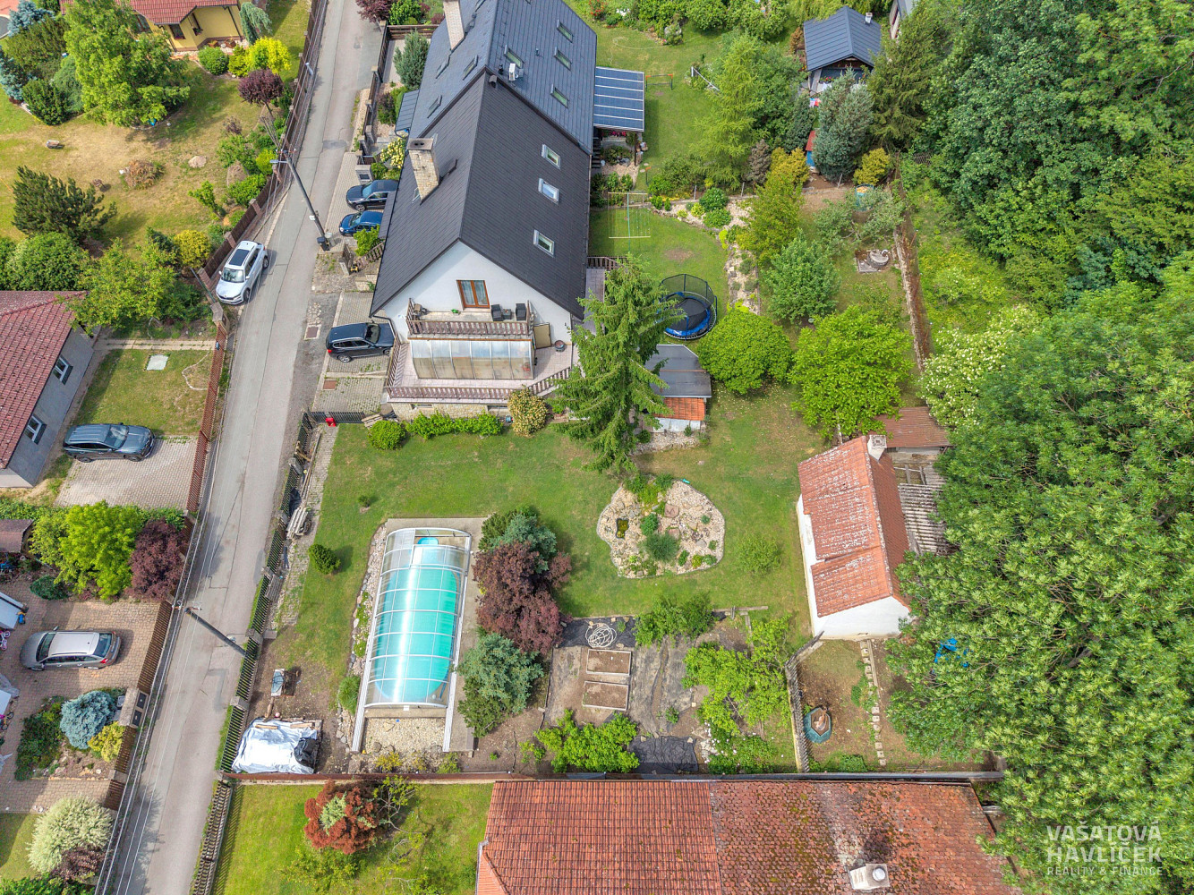 Prodej domu 280 m² s pozemkem 1 222 m² – fotografie 3