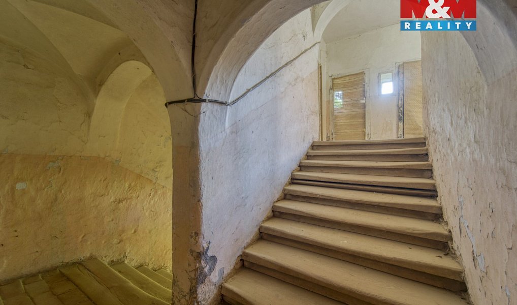 Prodej ubytovacího objektu 1 614 m², Červené Poříčí – náhled fotky 15