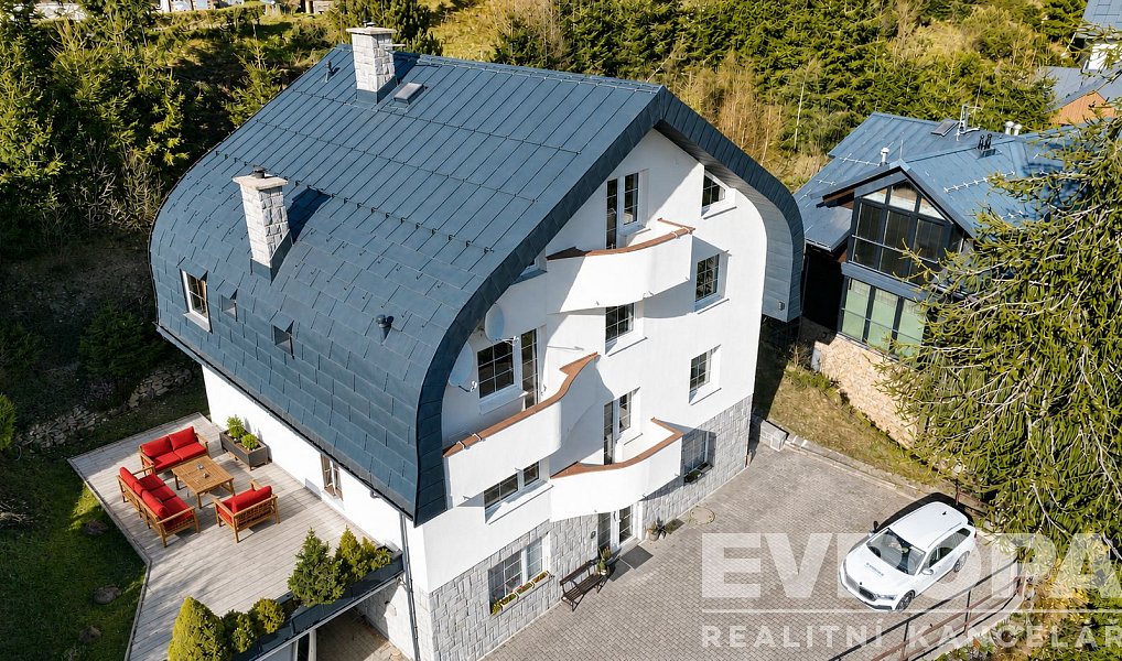 Prodej ubytovacího objektu 390 m², Špindlerův Mlýn – náhled fotky 3