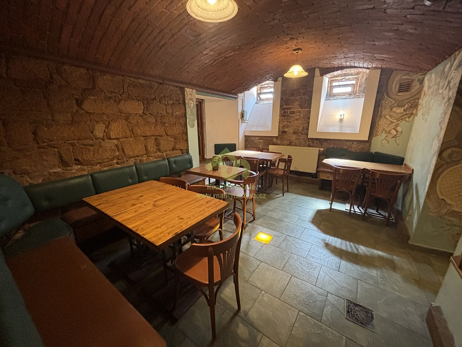 Pronájem restaurace 124 m² – fotografie 2