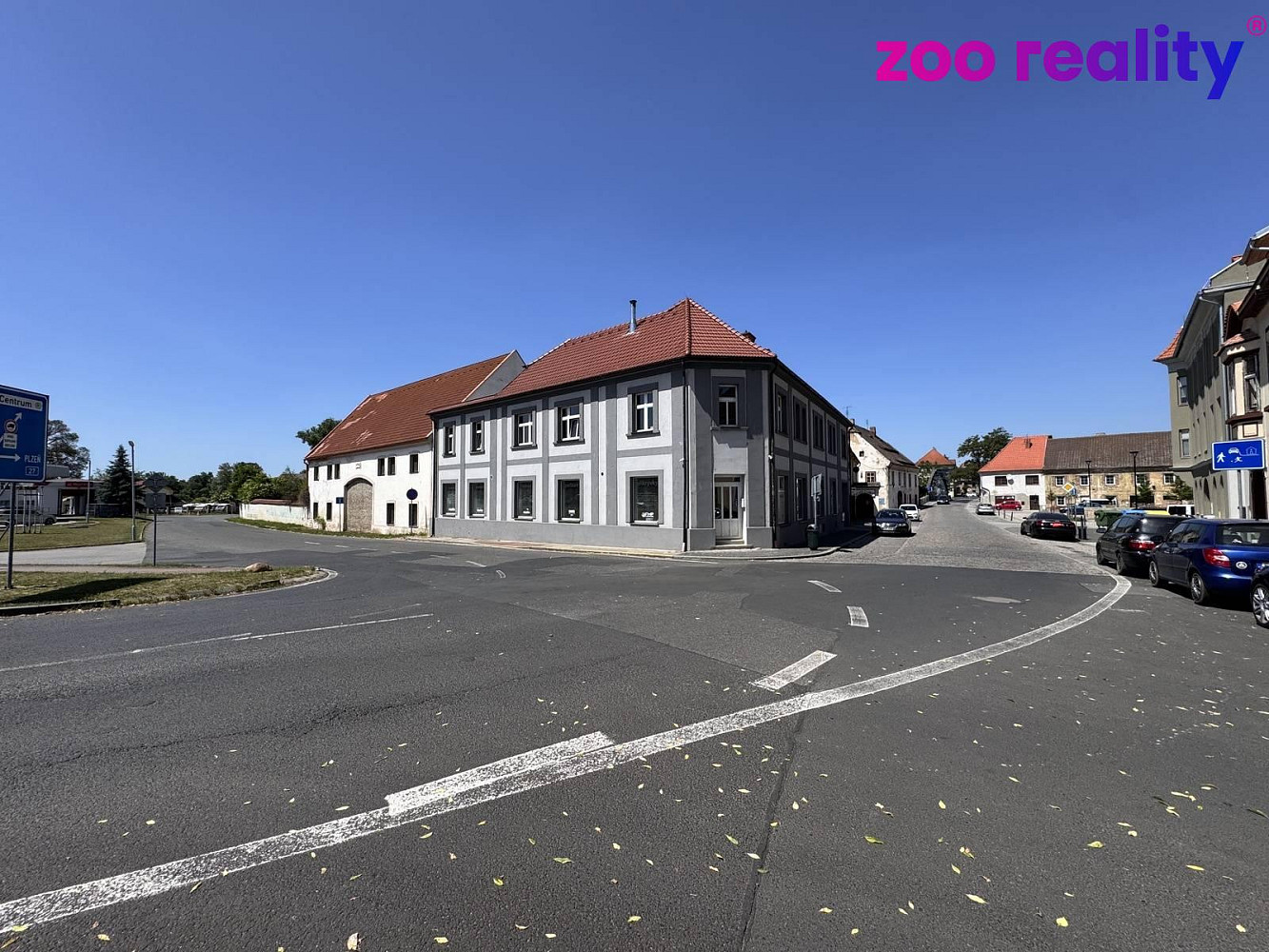 Pronájem obchodních prostor 300 m²