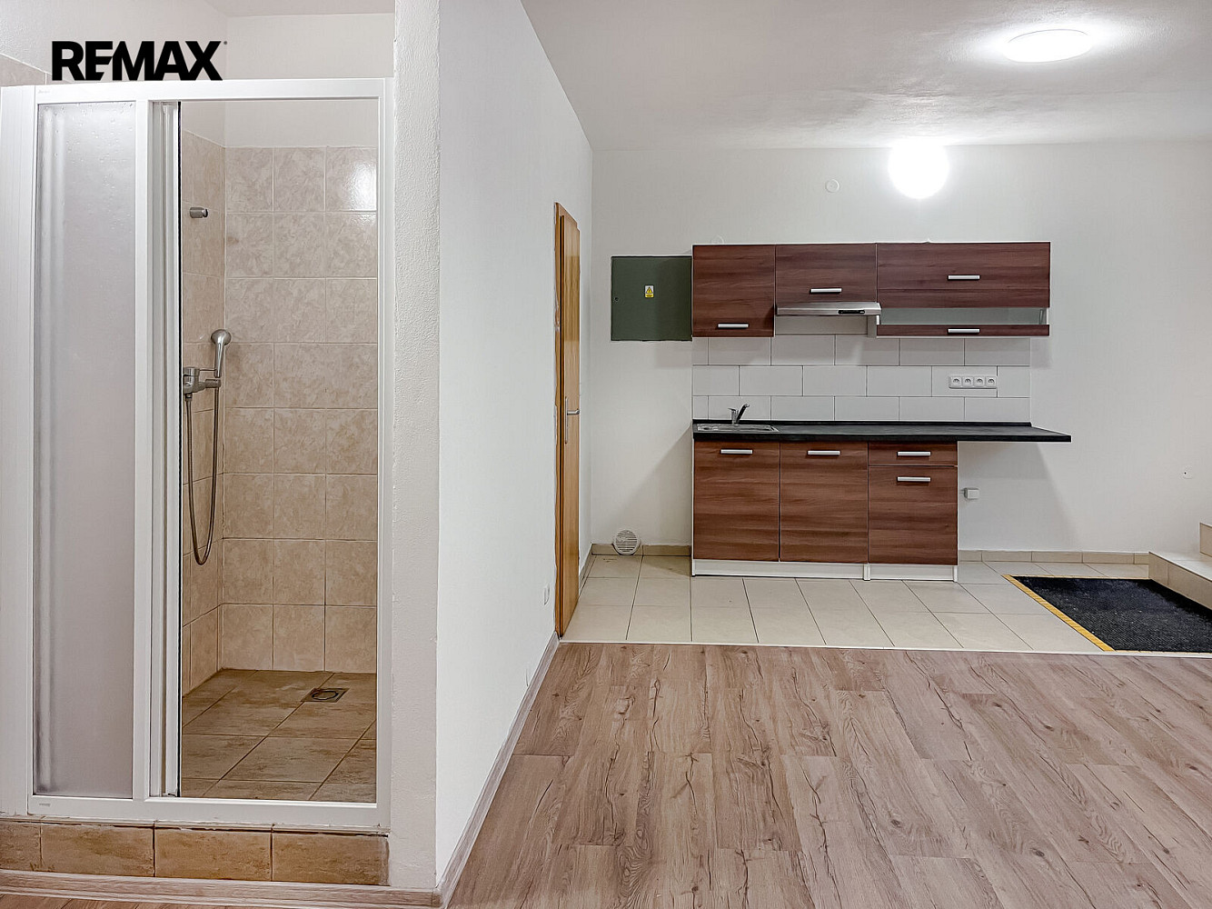 Prodej komerčního objektu (jiného typu) 37 m² – fotografie 5