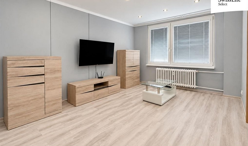 Pronájem bytu 1+1 38 m², Trutnov – náhled fotky 3
