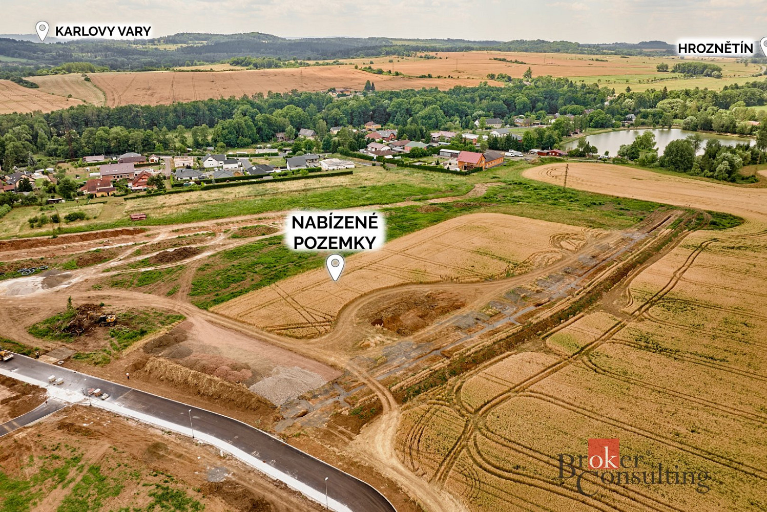 Prodej stavebního pozemku 780 m² — photo 2