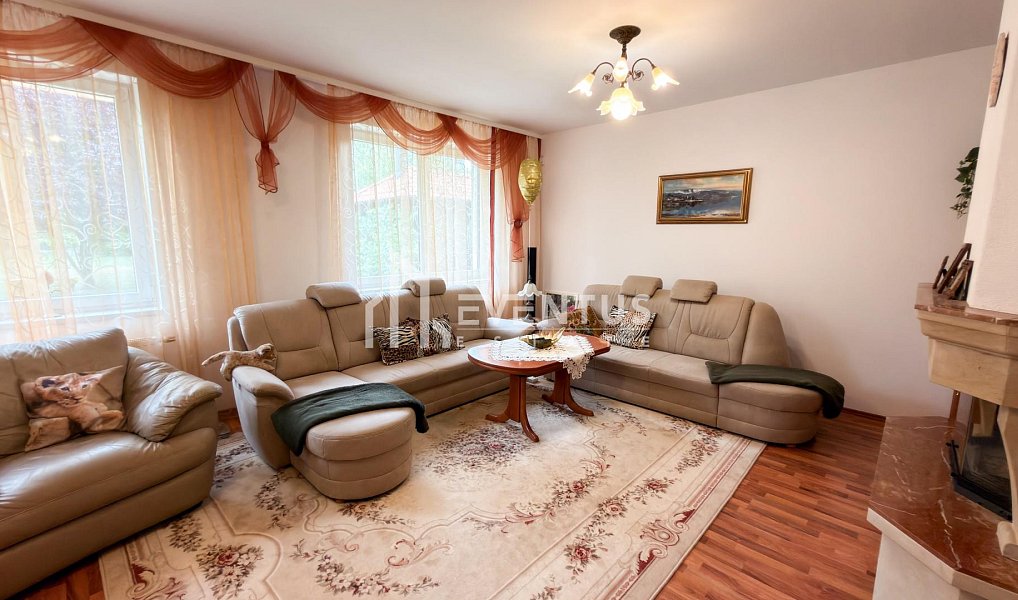 Prodej domu 300 m² s pozemkem 803 m², Praha – náhled fotky 8