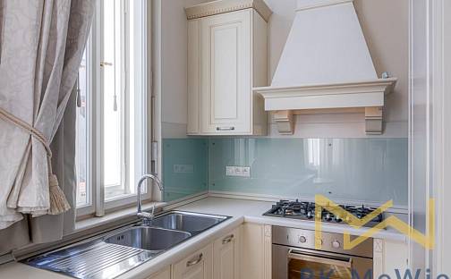 Pronájem bytu 1+kk 48 m², Italská, Praha 2 - Vinohrady