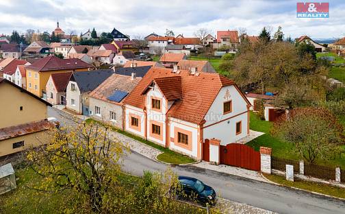 Prodej domu 250 m² s pozemkem 1 307 m², Chlumčany, okres Plzeň-Jih