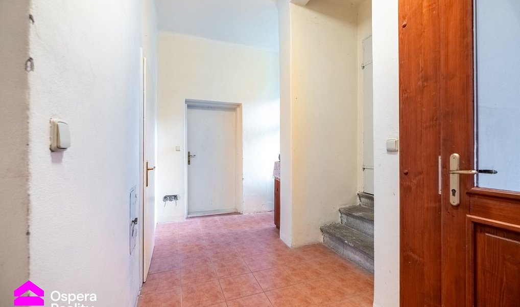 Prodej domu 260 m² s pozemkem 575 m², Lomy – náhled fotky 20