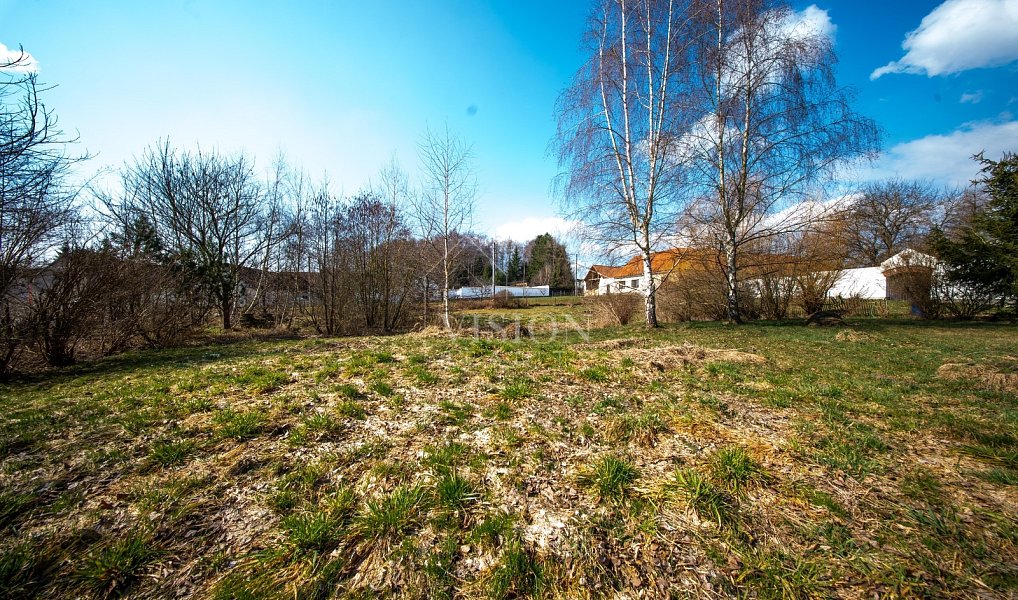 Prodej stavebního pozemku 1 006 m², Vydří – náhled fotky 2