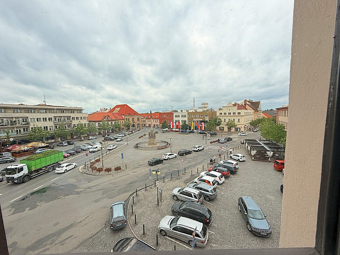 Pronájem kanceláře 167 m² – fotografie 4