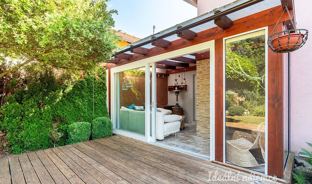 Pronájem domu 141 m² s pozemkem 451 m², Horoušany – náhled fotky 2