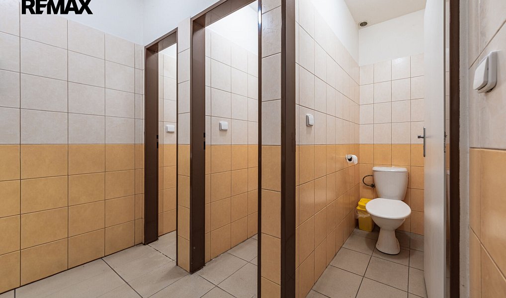 Prodej restaurace 670 m², Zbrašín – náhled fotky 19