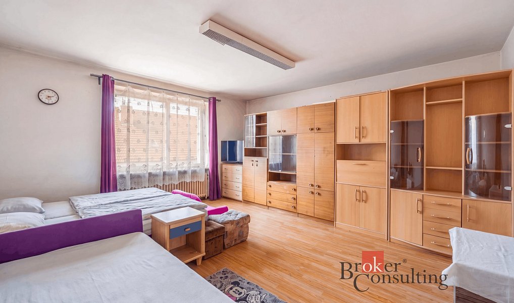 Prodej domu 220 m² s pozemkem 493 m², Blučina – náhled fotky 47