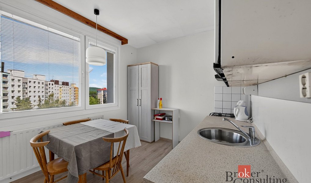 Prodej bytu 4+1 81 m², Plzeň – náhled fotky 2