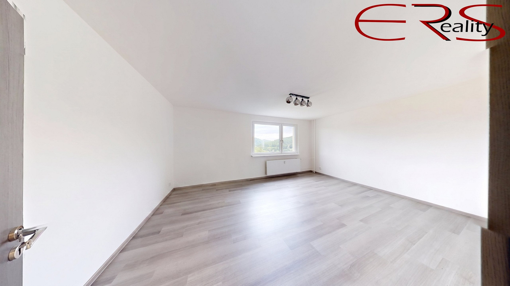 Prodej bytu 1+1 40 m² – fotografie 4