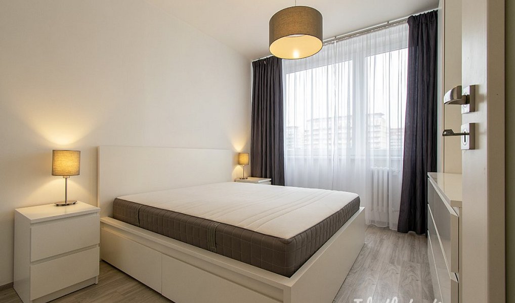 Pronájem bytu 3+kk 74 m², Praha – náhled fotky 10