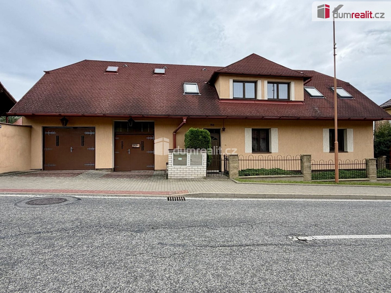 Prodej domu 100 m² s pozemkem 987 m² – fotografie 3