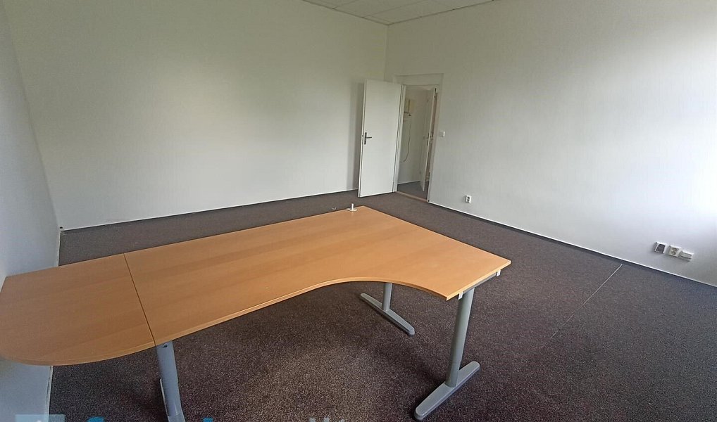Pronájem kanceláře 90 m², Ústí nad Labem – náhled fotky 7
