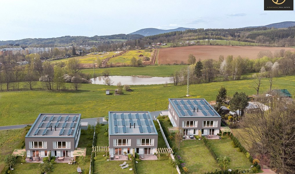 Prodej ubytovacího objektu 111 m², Trutnov – náhled fotky 2