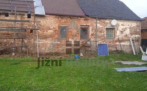 Prodej domu 140 m² s pozemkem 1 240 m², Nemyšl - Hoštice, okres Tábor