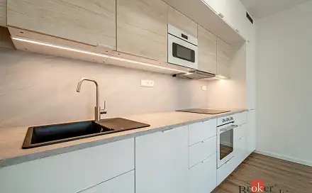 Prodej bytu 2+kk 54 m², Ke křížku, Kladno - Dubí