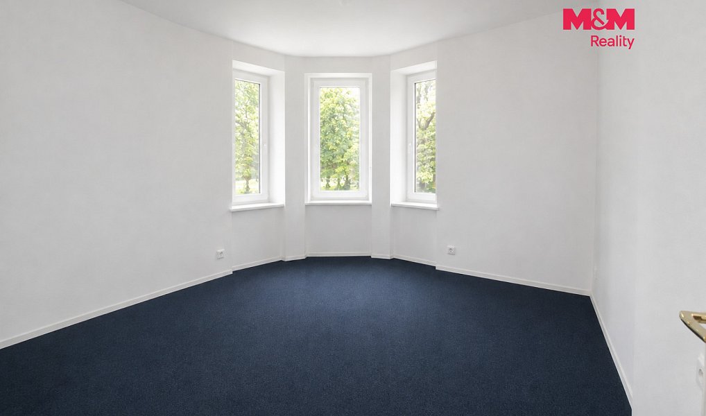 Prodej bytu 1+1 37 m², Praha – náhled fotky 3