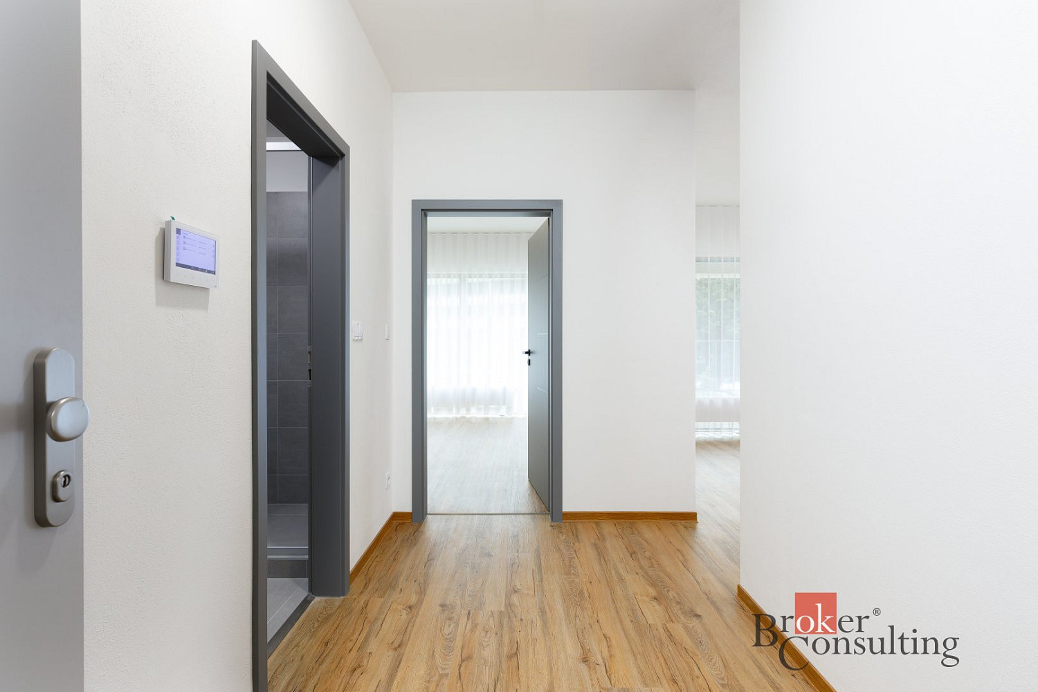 Pronájem bytu 2+kk 62 m² – další