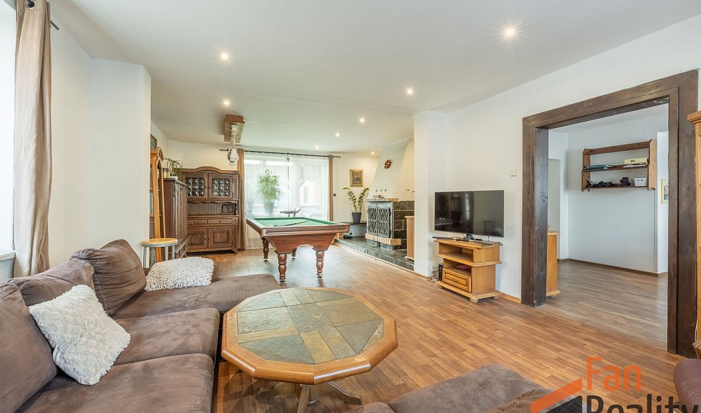 Prodej domu 235 m² s pozemkem 671 m², Braňany – náhled fotky 10
