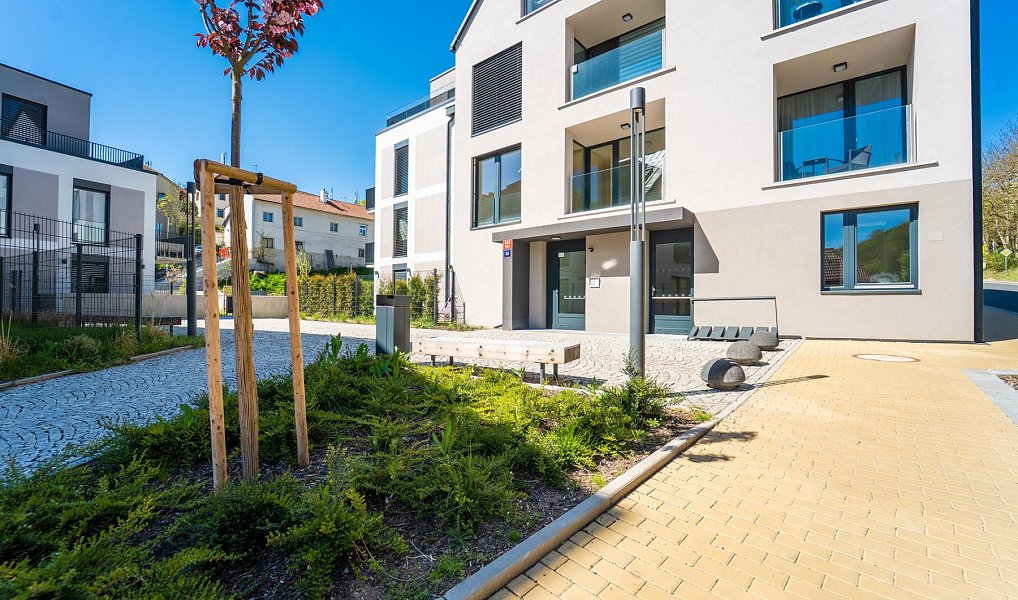 Pronájem komerčního objektu (jiného typu) 82 m², Praha – fotka 1 z 23
