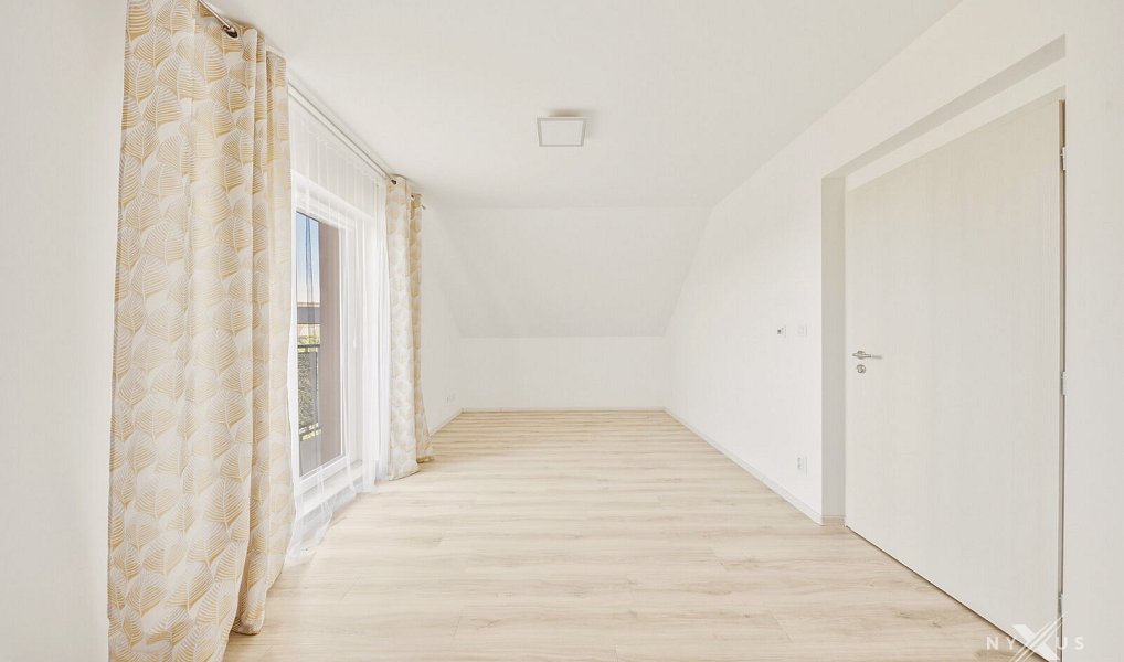 Pronájem domu 138 m² s pozemkem 1 024 m², Postřižín – náhled fotky 16