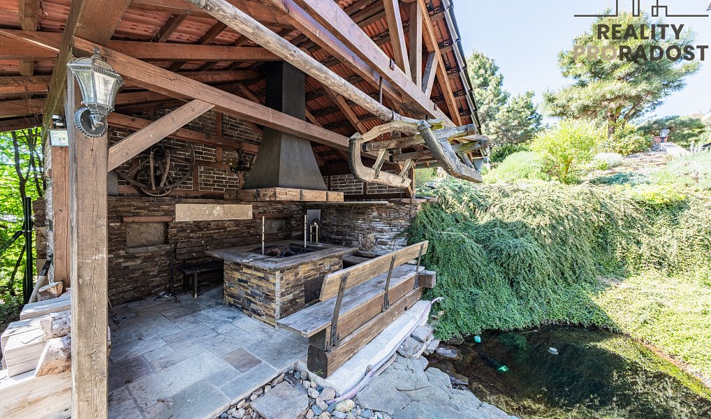 Prodej domu 660 m² s pozemkem 1 286 m², Chomutov – náhled fotky 18